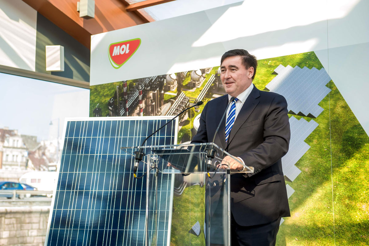 MOL-steps-into-the-solar-power-business