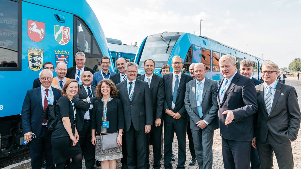 Worlds-first-hydrogen-powered-train-ready-for-serial-production