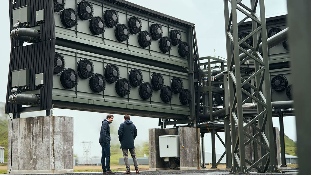 Orca-Worlds-Largest-Direct-Air-Capture-and-CO2-Storage-Plant