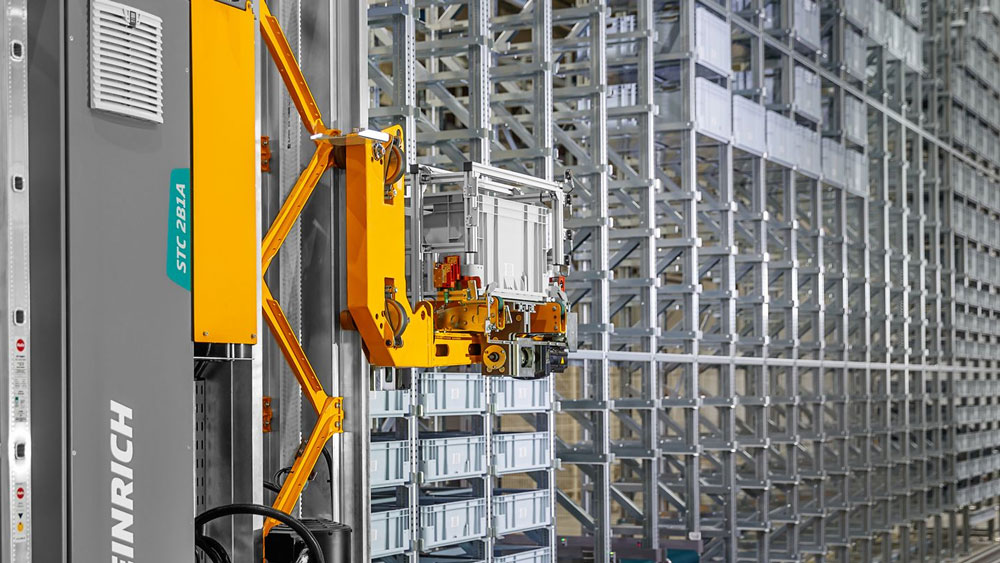 STC-2B1A-the-most-powerful-stacker-crane-for-automated-miniload-warehouses