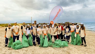 World-Environment-Day-Celebrated-by-Rompetrol-Employees-Through-a-Beach-Cleaning-Action
