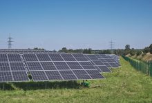 Hidroelectrica-Building-a-Giant-Photovoltaic-Park